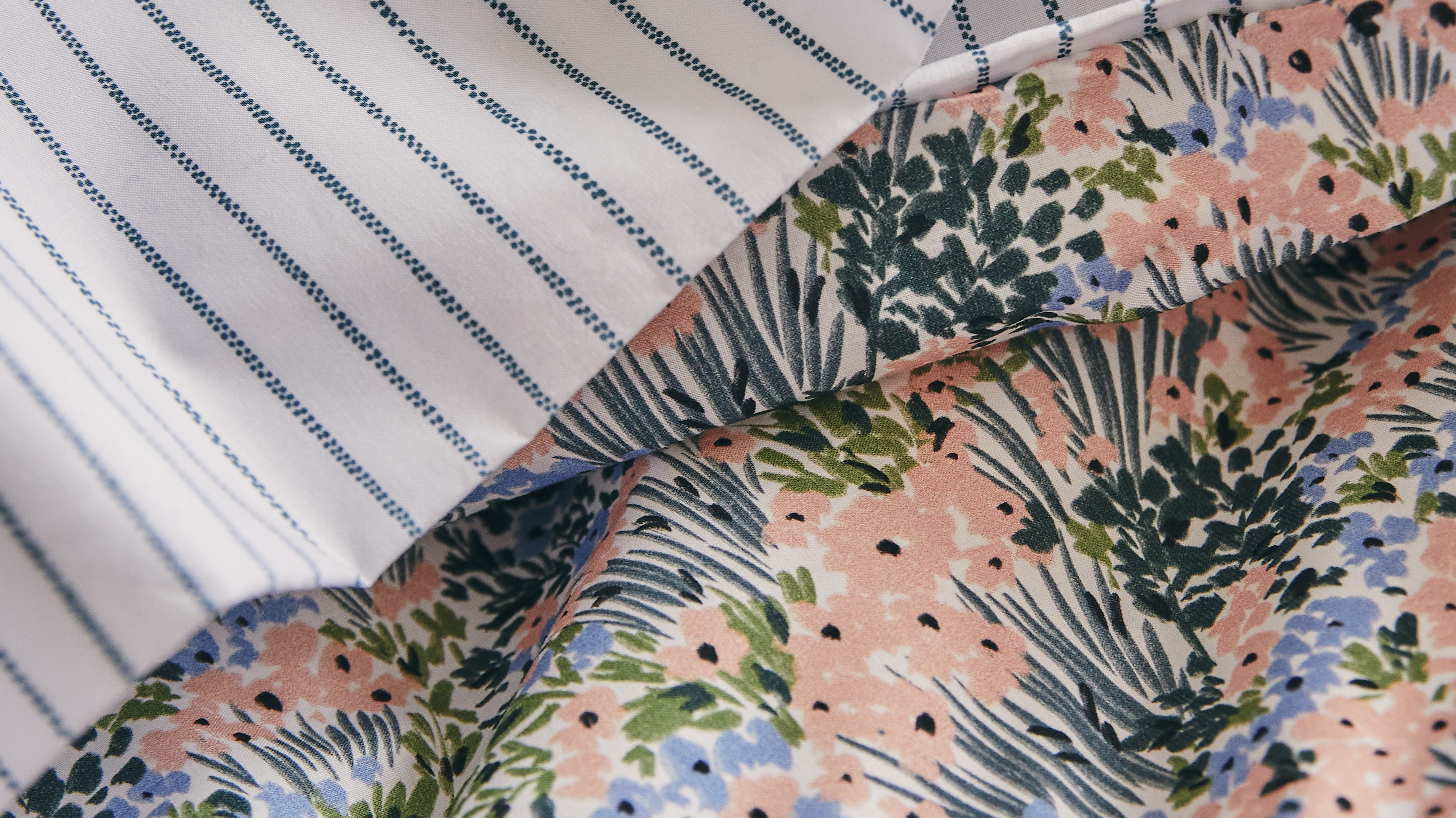 Dekbedovertrek Essix BOSQUET - Blauw Rose detail