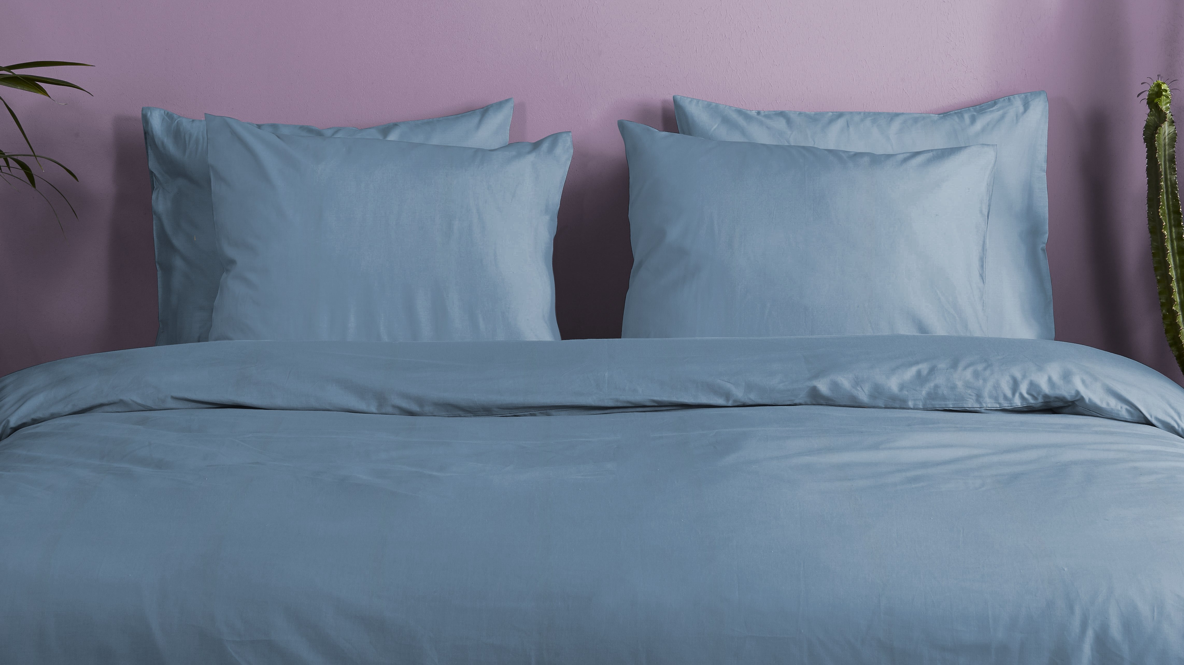Dekbedovertrek Hip Katoensatijn Uni - Ice Blue Close up