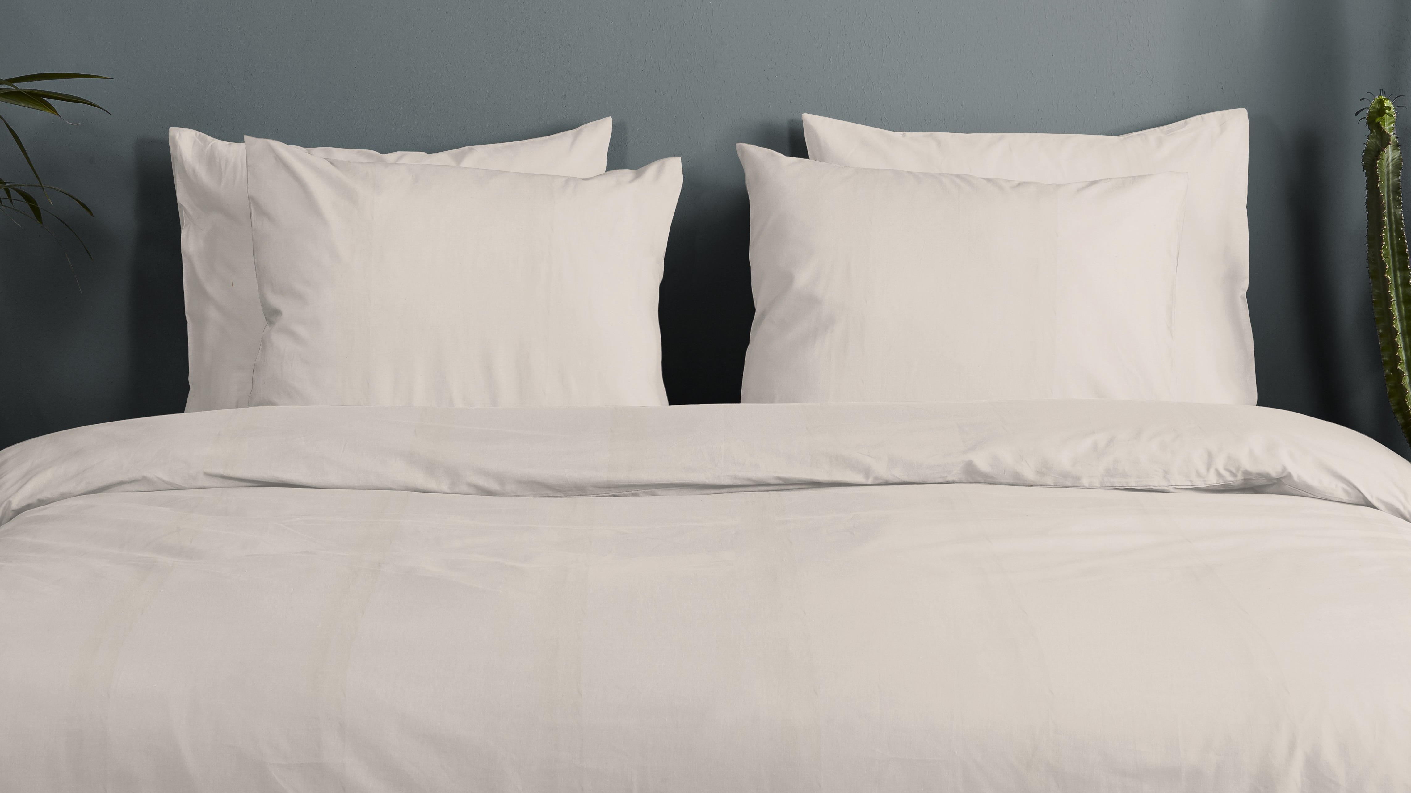 Dekbedovertrek Hip Katoensatijn Uni - Sand Close up