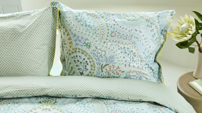 Dekbedovertrek Pip Studio Alfombra - Licht blauw close up