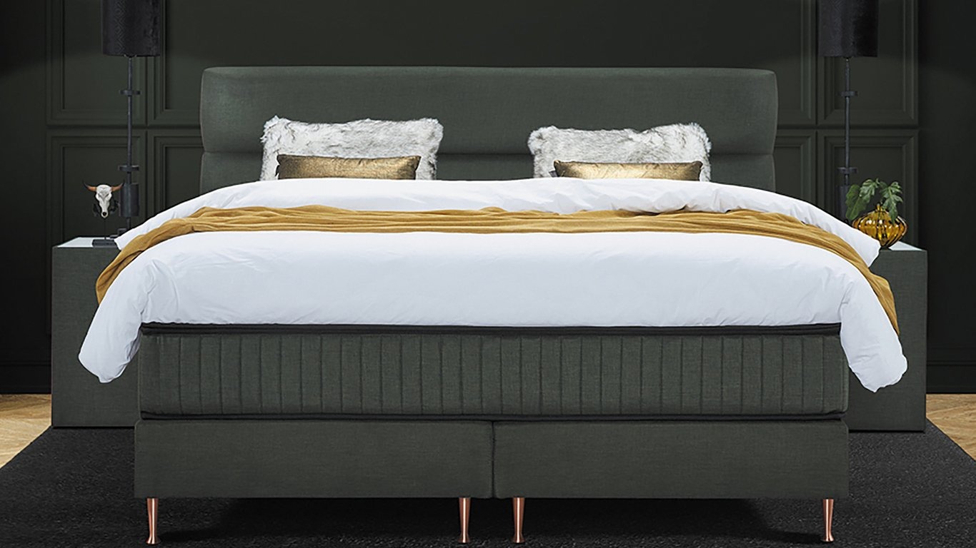 Boxspring Set Serta Ligne Opgemaakt Vlak